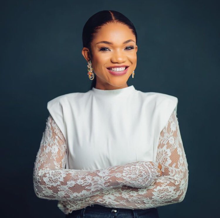 jesusplugtv's tweet photo. HAPPY BIRTHDAY🎂🎂🎂
Min. Ada Ehi Moses
God bless your new 365 ma
We love your songs❤️❤️❤️
#agegracefully #adaehimoses
#happybirthday #JesusPlugTV
#Jesus #happysunday #grace #light @AdaEhiMoses https://t.co/uudQ5EIKGT