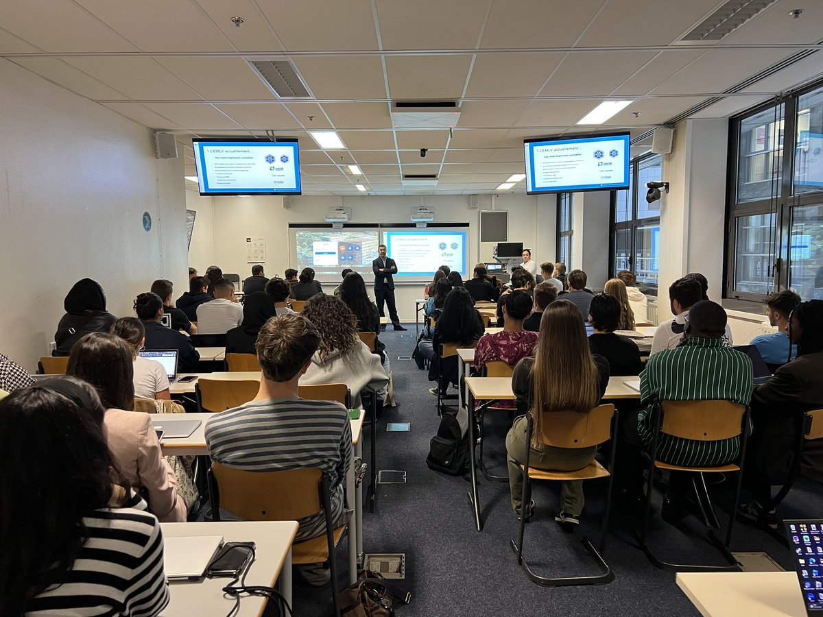 Très heureux d’accueillir notre 1ere promotion de Bachelor Digital &amp; International Business de 3eme année, programme hybride entre l’<a href="/EMLVparis/">EMLVparis</a> et l’<a href="/IIMparis/">IIM</a>. Une concrétisation de la transversalité entre les écoles du <a href="/poledevinci/">Pôle Léonard Vinci</a>