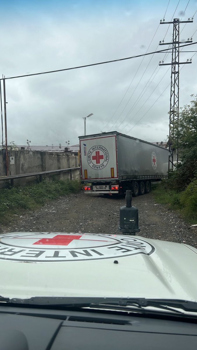 ICRC_am's tweet photo. As a result of persistent diplomatic efforts to find a humanitarian consensus between the decision-makers, today we are bringing shipments of wheat flour and essential medical items to people in need via the Lachin Corridor and the Aghdam road.

#ICRC #ԿԽՄԿ https://t.co/bjHB50DdIf
