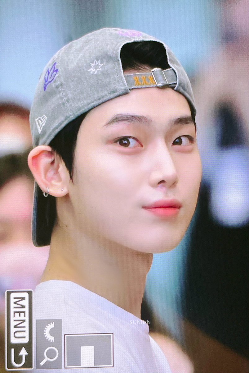 ๐๐๐๐ฅ๐ข๐ฌ๐ก tweet media