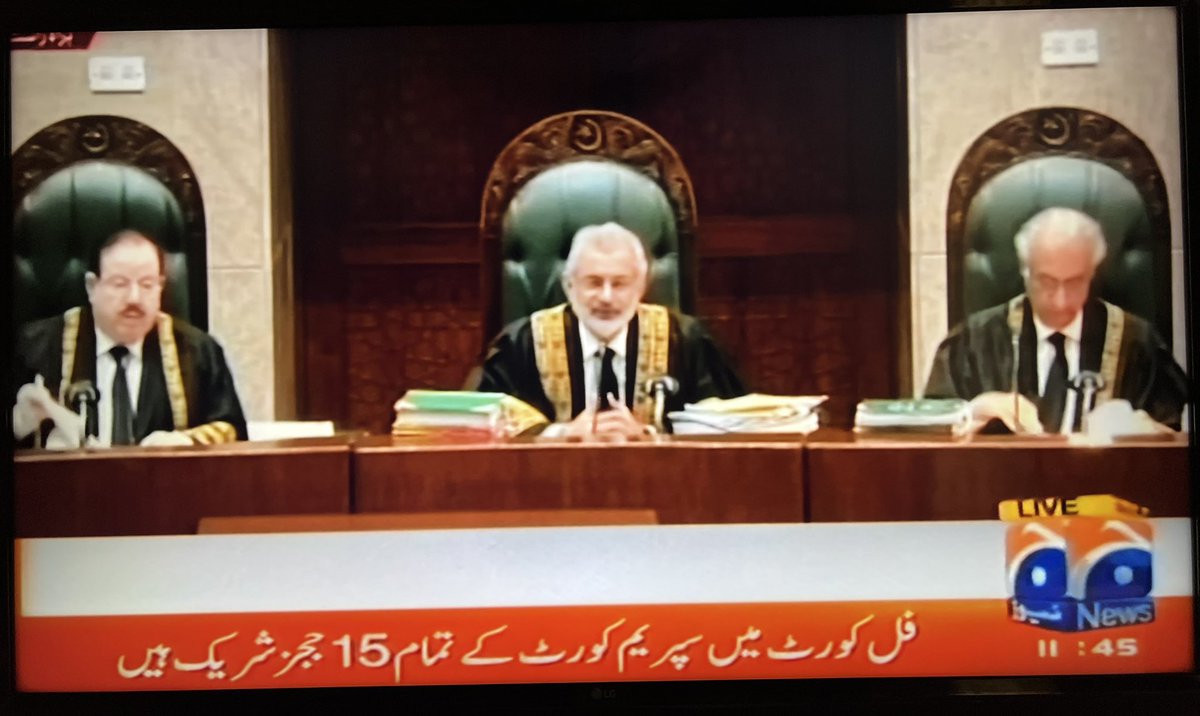 shahzadsjillani's tweet photo. What a historic moment for Pakistan. First time in history a full court proceeding is being aired live on Tv screens. It is the first  day of Chief Justice #QaziFaezEssa in #SupremeCourtofpakistan 👏🇵🇰 ⚖️

#practice #procedures #islamabad #law https://t.co/4IHuswv2zn