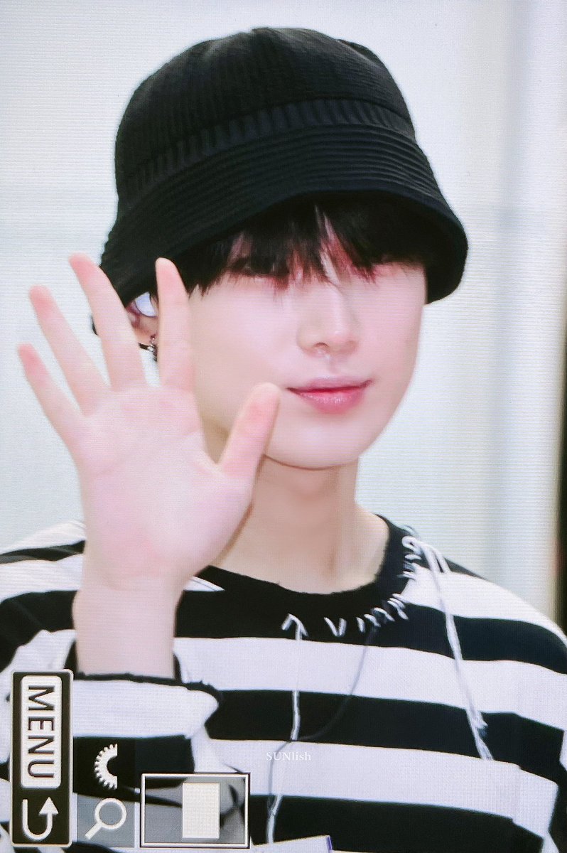 ๐๐๐๐ฅ๐ข๐ฌ๐ก tweet media