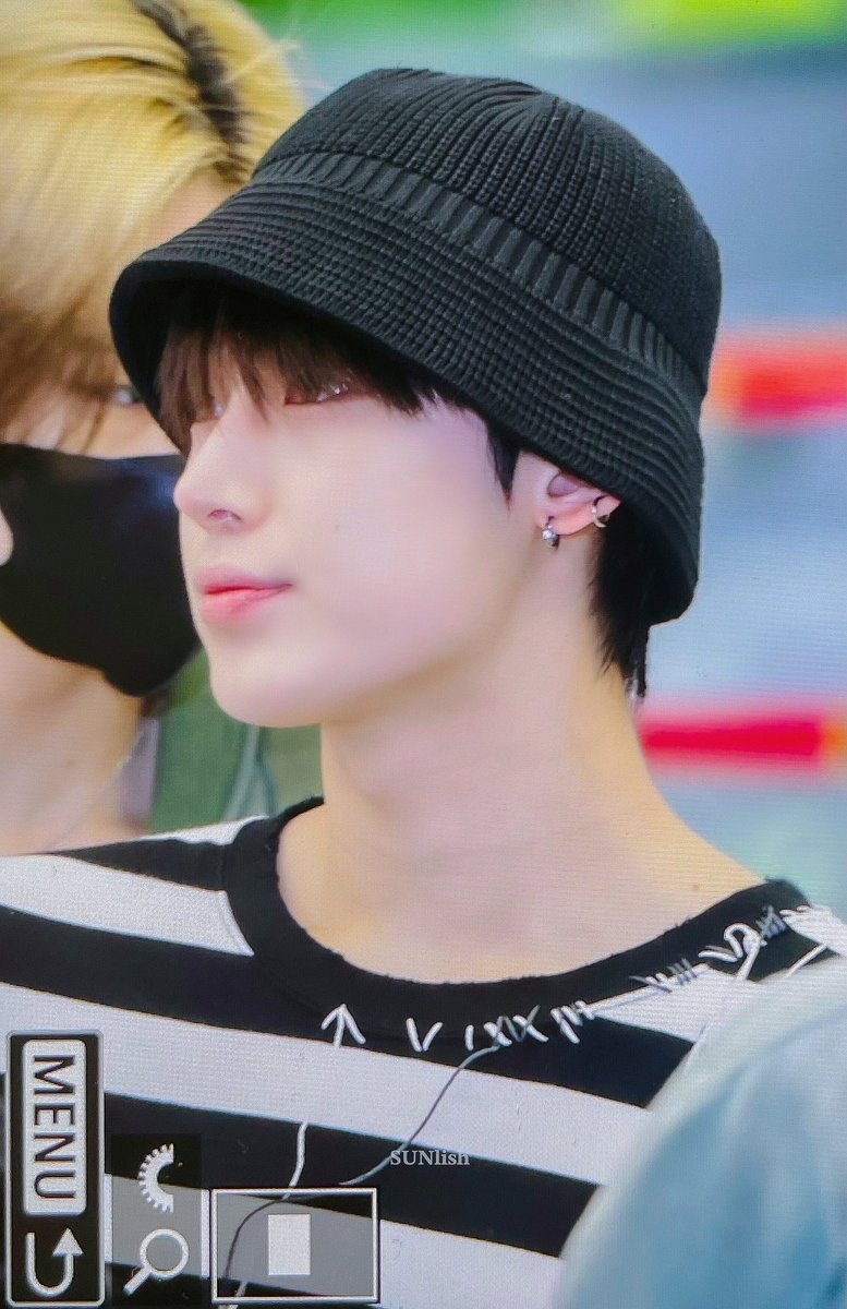 ๐๐๐๐ฅ๐ข๐ฌ๐ก tweet media