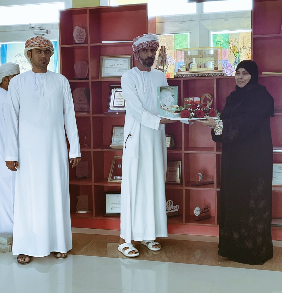 دائرة التوجيه المهني والإرشاد الطلابي tweet media
