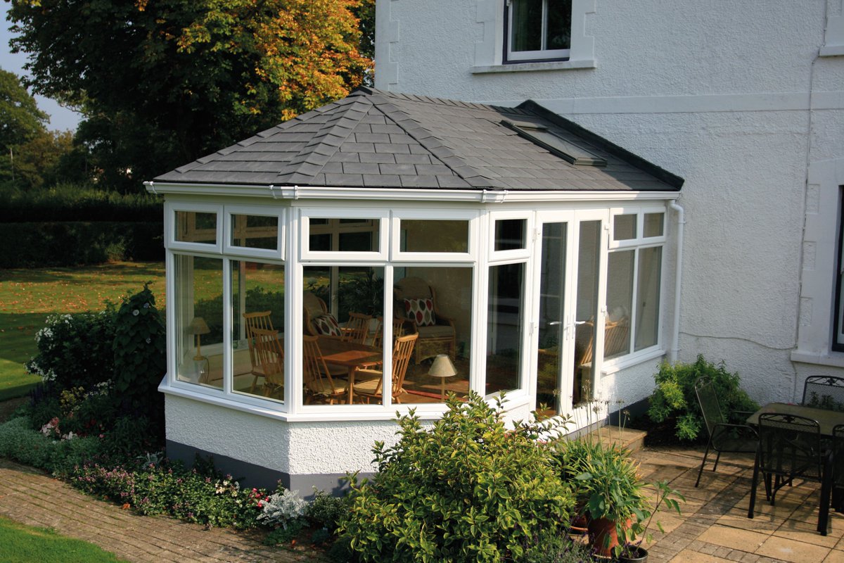 Guardian_W_Roof's tweet photo. The Guardian Warm Roof offers a modern, triple layered insulation design and helps keep your conservatory cooler in summer and warmer in winter.
Learn more: https://t.co/7zVLcxXe5w
#HomeComfort #EnergyEfficientRoof #RoofConstruction #EnergyEfficiency https://t.co/HzFRYXZjCc