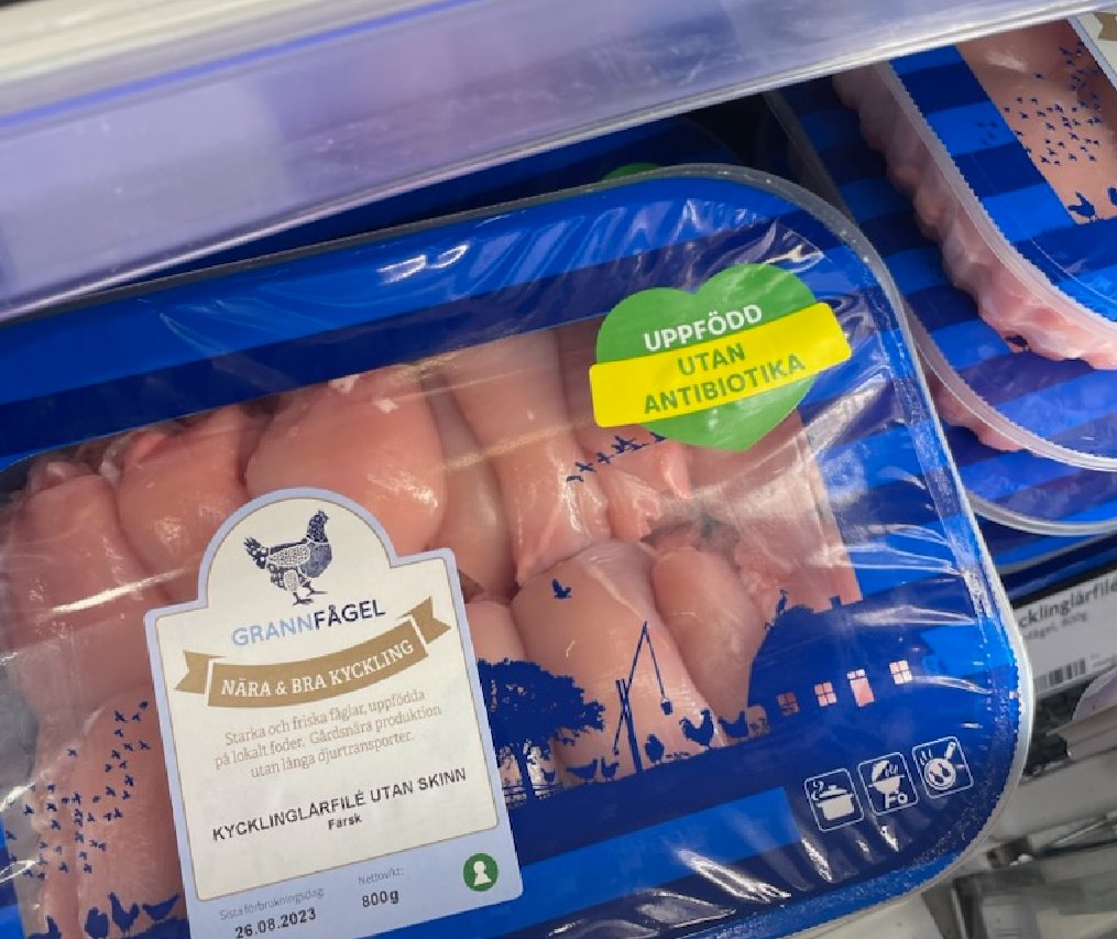 Grovt vilseledande kyckling. Hur kan det få förekomma?
louiseungerth.se/2023/09/13/gro…
@ICAGruppen <a href="/CoopSverige/">CoopSverige</a> <a href="/LidlSve/">Lidl Sverige</a> <a href="/axfood/">Axfood</a> <a href="/Livsmedelsverk/">Livsmedelsverket</a> <a href="/livsmedel/">Livsmedelsföretagen</a> <a href="/SvKonsumenter/">Sveriges Konsumenter</a>