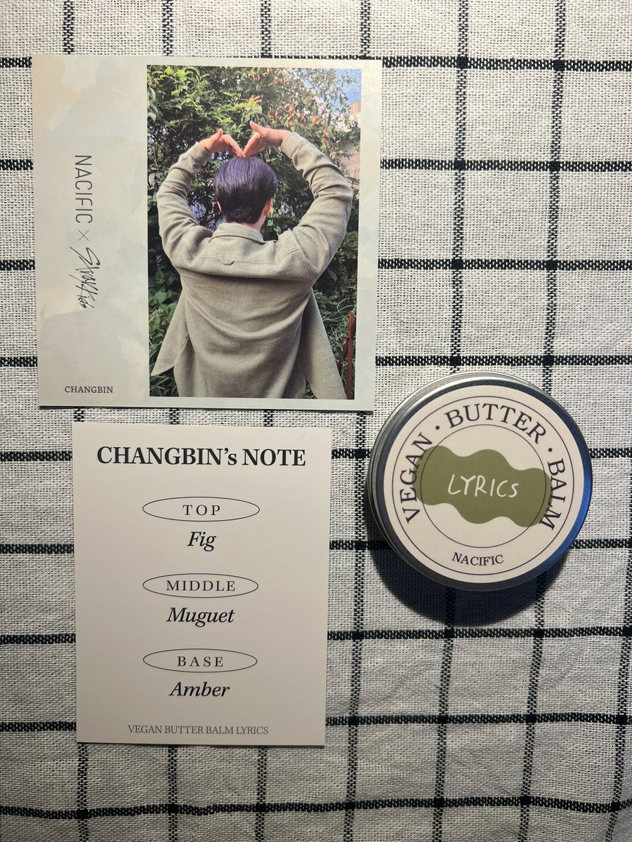 minilookodd's tweet photo. ❗️พร้อมส่ง❗️NACIFIC SKZ's Little Forest
Vegan Butter Balm 🍃 

📍ได้ของตามเมม: บาล์ม+การ์ด+ใบทดสอบน้ำหอม

✔️CB Changbin ชางบิน 🐷🐰- 340 รวมส่ง
การ์ดสวยมากกก กลิ่นบาล์มคือหอมทะลุกระปุกออกมากเลยค่ะ ดือต่อใจสุดๆ🥺

สนใจทักDMหรือเมนชั่นได้เลยนะคะ💕 #ตลาดนัดเด็กหลง #ตลาดนัดstraykids https://t.co/5GX8HhfQM3