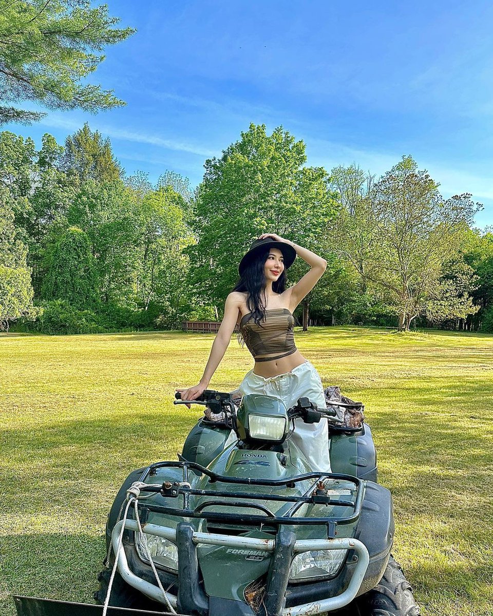 🌱bringing the sun wherever i go