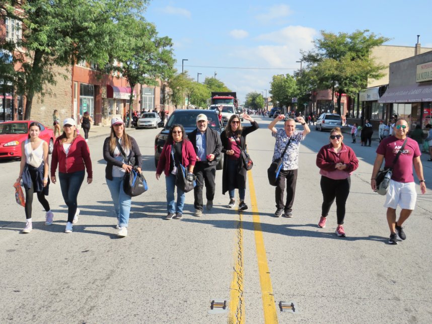 E_RODRIGUEZ_IG's tweet image. Argo parade. #GoArgo #ArgoPride #alumni #highschool #hoco #firstresponders #VillageOfSummit