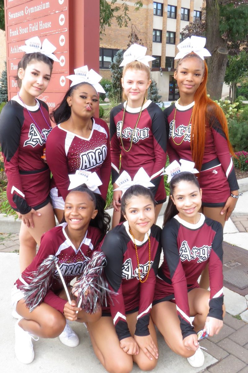 E_RODRIGUEZ_IG's tweet image. Argo parade. #GoArgo #ArgoPride #highschool #hoco #VillageOfSummit