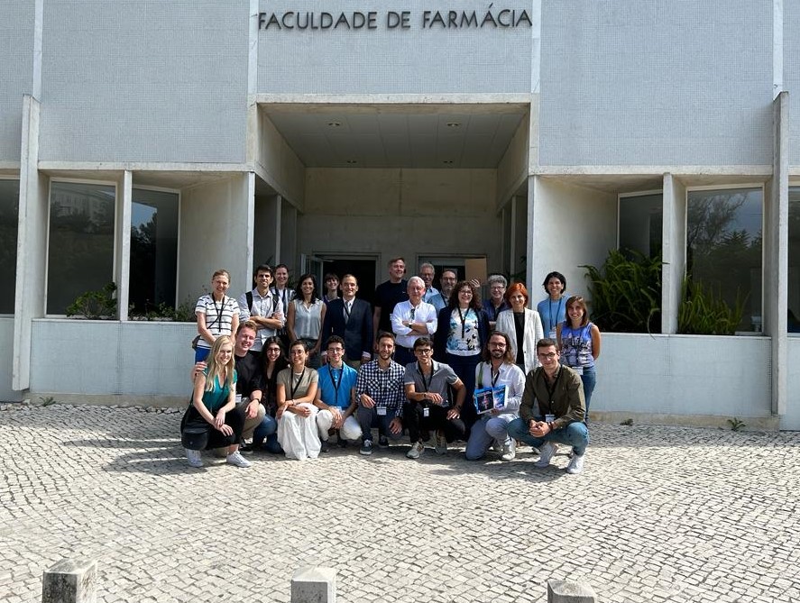 First Summer School, REA Mid-Term Check, and Consortium Meeting 2023. All in a perfect location: <a href="/facfarmaciaUL/">FFUL</a>. Main conclusion: the OncoProTools project is #OnTrack! Many, many thanks to all who made it real. #Teamwork!