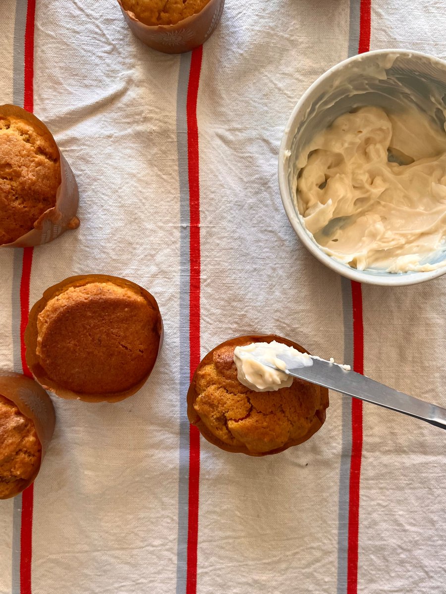冷蔵庫で冷やすのが待てなくて、出来立て熱々を食べたけどすでに美味しかった…🥕