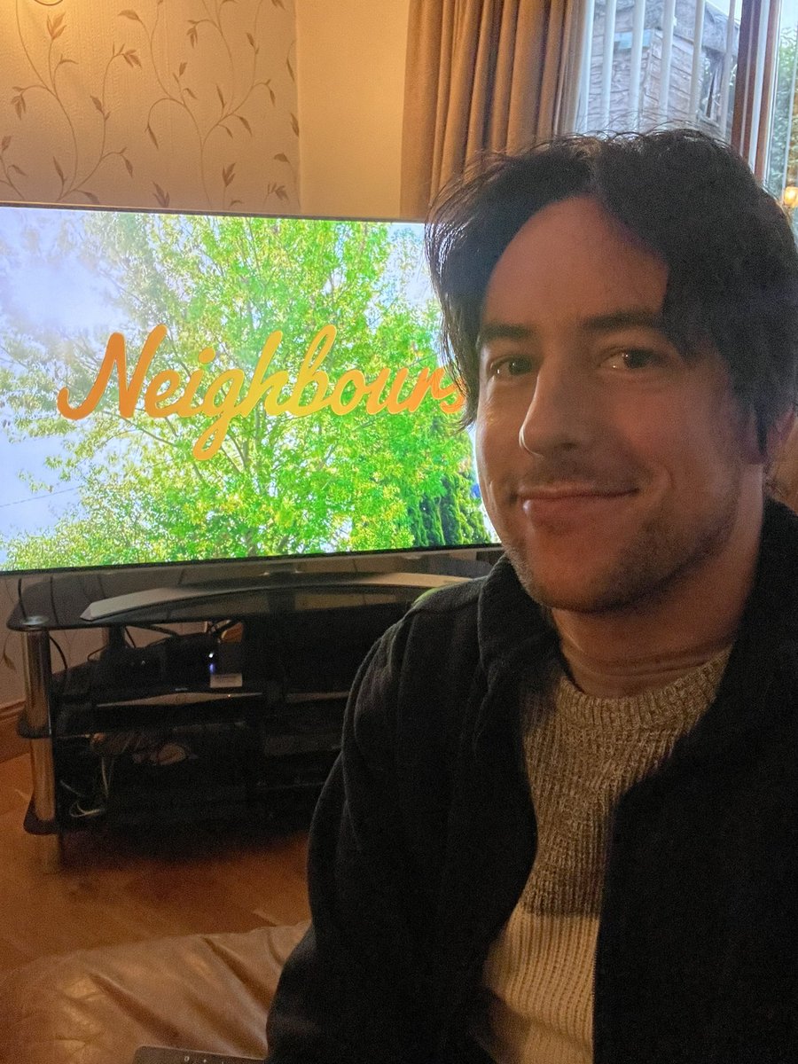 Yes I saw #Neighbours’ debut episode on Amazon Freevee weeks ago - but did I get up to watch it premiere at 7am? You bet I did! Order has been restored. 🥰

#NeighboursOnAmazonFreevee