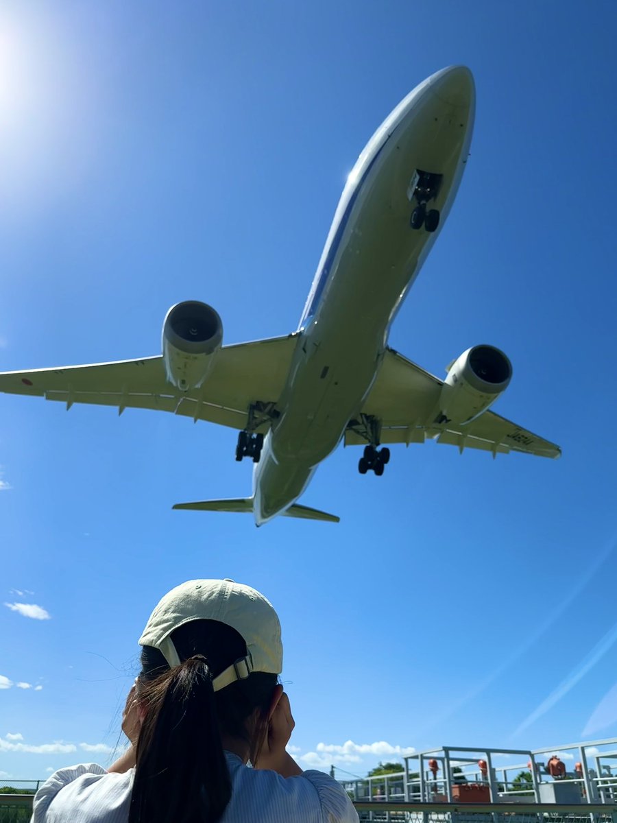 gyastro's tweet image. 千里川土手、迫力が凄すぎて…
#千里川土手　#飛行機