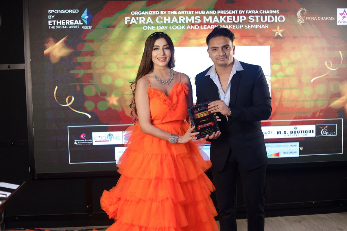MJZeeshan1's tweet photo. ⭐ Honoured by the Best Entertainer Anchor/Host Award from the hands of a very beautiful Bollywood Actress @rumasharmaa cwhile hosting the gra nd luxurious fashion event in nagpur ✨ #rumasharma #mjzeeshan #celebrityanchor #Influencer https://t.co/ABDIY8Djjt