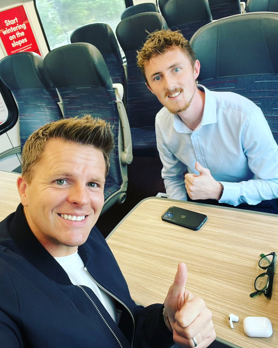 mrjakehumphrey's tweet photo. This is Jordan. Just met him on the train to London...and today is a big day for him.

He starts a new job as a Graphic Designer, and has been inspired to ignore the naysayers, critics and negative messages...by listening to the High Performance Podcast. 

I love little moments like this. It's a reminder why we do it, and the responsibility that comes with it.

Also, massive shout to Reims Manager Will Still - Jordan says it was your episode that made him this 'f¥ck it, I'm going for this'

Good luck Jordan!!! 

Wonderful start to the week. Hope you have a good one too x