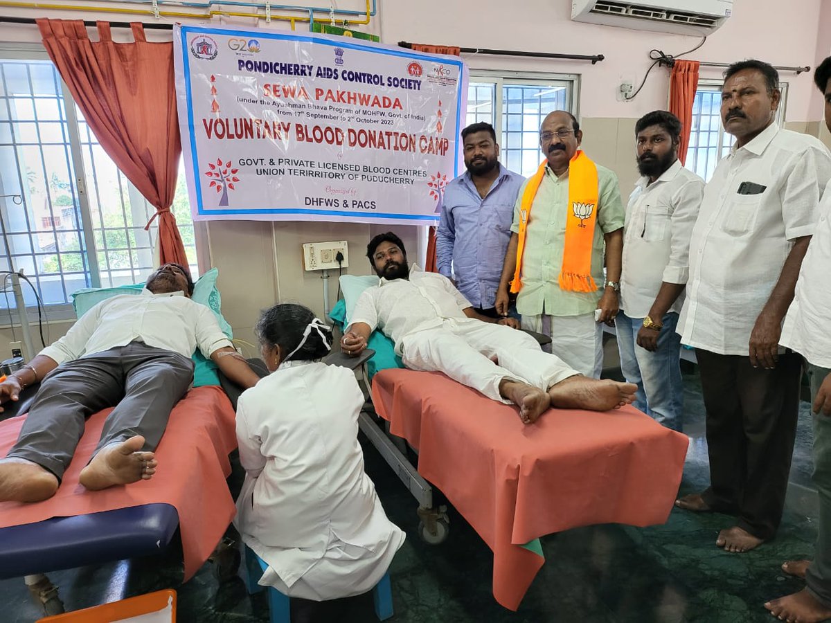 PyBjpyuvamorcha's tweet photo. பாரதப் பிரதமர் ஸ்ரீ.நரேந்திர மோடி ஜி அவர்களின் 73வது பிறந்தநாளை முன்னிட்டு சேவை தினங்களாக (#SewaPakhwada) நாடு முழுவதும் பல நலத்திட்டங்களை நாம் செய்து வருகிறோம்...🚩
புதுச்சேரி மாநிலத்தில்  ரத்ததான முகாம் நடைபெற்றது

#SaveLivesWithBJYM 🪷 #SewaPakhwada 🪷
#HappyBdayModiJi 🪷 https://t.co/0yqu047mtW