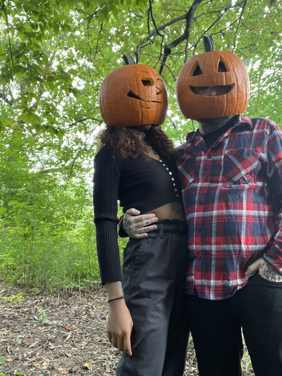 PSnotBS's tweet photo. Six years married 10 years together fuck the rest of you. Happy anniversary baby. https://t.co/bZDfU7Ww2b