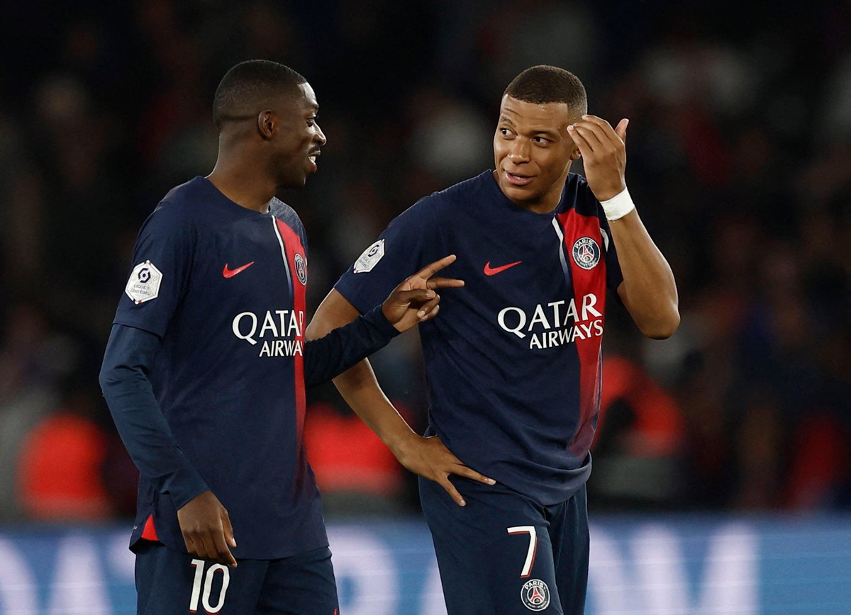 ActuL1_'s tweet photo. L’INCROYABLE PROGRAMME DE CETTE SEMAINE 🤩🇫🇷

Mardi :

🇫🇷 PSG ⚡️ Borussia Dortmund 🇩🇪 (21h)

Mercredi :

🇫🇷 LOSC ⚡️ Ljubljana 🇸🇮 (16h30)
🇪🇸 FC Séville ⚡️ RC LENS 🇫🇷 (21h)

Jeudi :

🇫🇷 RENNES ⚡️ Maccabi 🇮🇱 (18h45)
🇧🇪 Union St-Gilloise ⚡️ TOULOUSE 🇫🇷 (18h45)
🇳🇱 Ajax Amsterdam ⚡️ OM 🇫🇷 (21h)

Vendredi :

🦅 OGC Nice ⚡️ AS Monaco 🇲🇨 (21h)

Samedi :

⚓️ Brest ⚡️ OL 🦁 (21h)

Dimanche :

🇱🇻 FC Metz ⚡️ Strasbourg 💙 (13h)
❤️💛 RC Lens ⚡️ Toulouse 💜 (15h)
❤️🖤 Rennes ⚡️ MHSC 🧡💙 (15h)

❤️💙 PSG ⚡️ OM 💙🤍

Régalons-nous ENSEMBLE. 🍿