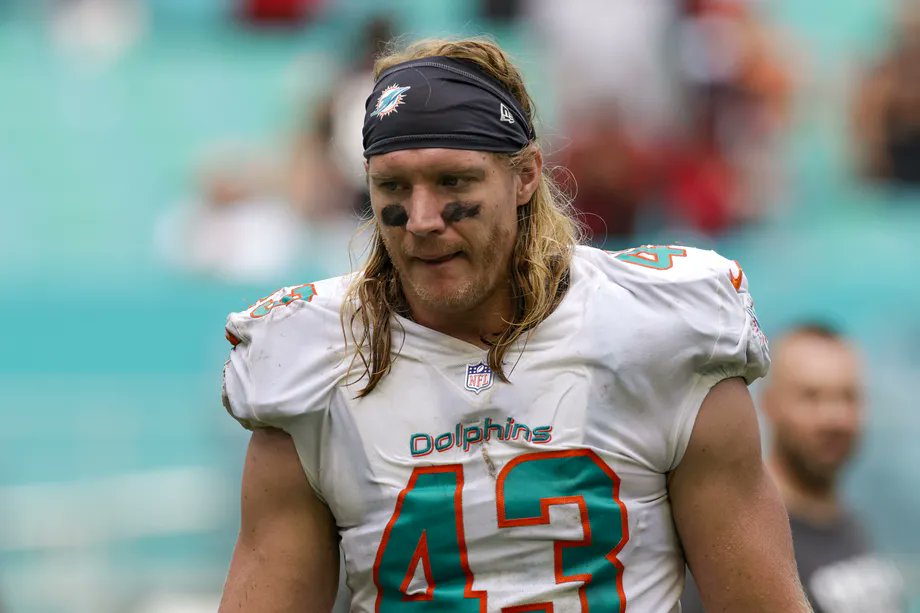 LexDoThisbro's tweet photo. @rHinoSyth Show this man some love. #FinsUp https://t.co/4qJ4pflfx1