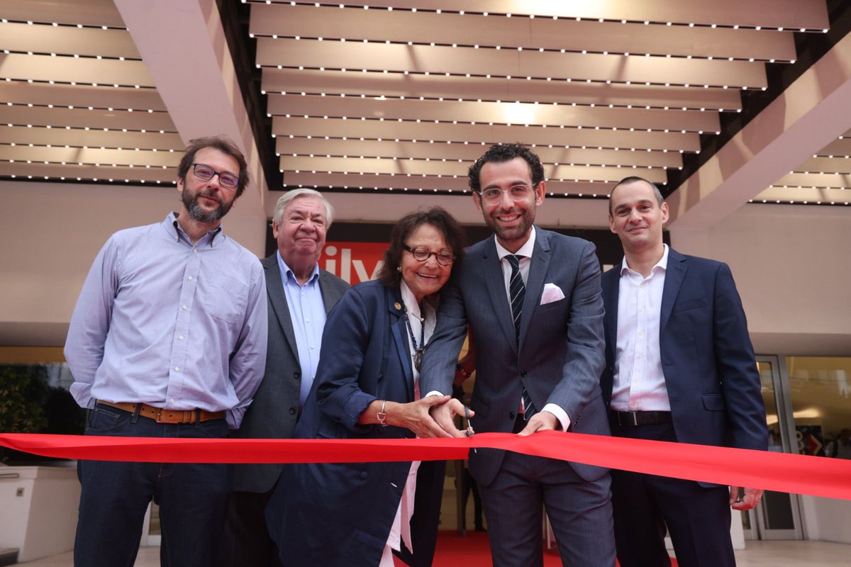 SilverEco_En's tweet photo. D-D we are ready ! The whole team #SilverEco welcomes you for this #SilverEco and #AgeingWell International Festival 2023 ! @romainganneau @pigniez @TBerettoni Jean-Manuel KUPIEC et Ghislaine Alajouanine inaugurate the opening of the Festival ! https://t.co/cnoPhPK7t2