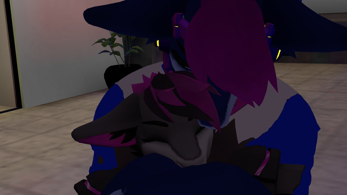MommyRave's tweet photo. Cuddles and love😊
@PapagenImmaru 
#vrchatfurry #Mamagen #Papagen https://t.co/313IhEBytV