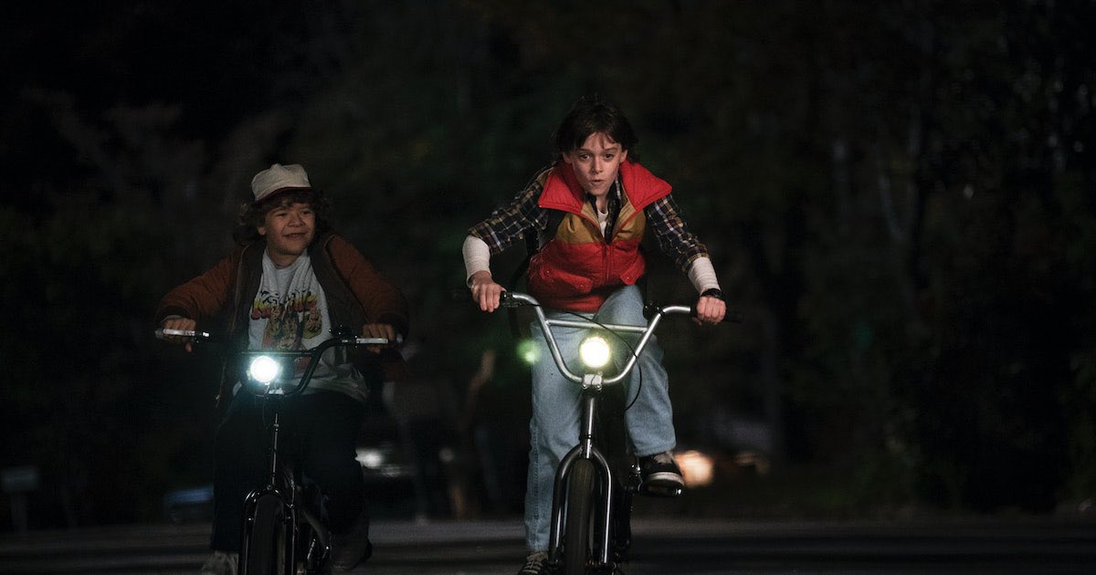 vignesh39621's tweet photo. Stranger things ( 2016 )

#StrangerThings  #milliebobbybrown https://t.co/2h2yNlYHZU