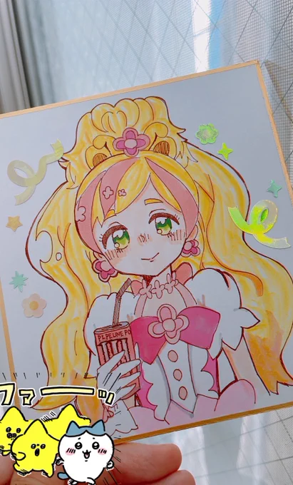 友達がキュアスカイとキュアフローラ描いてくれたんだけど、顔の描き方が良すぎる...!是非、次のレイフレで自分のブースに置いて欲しい 