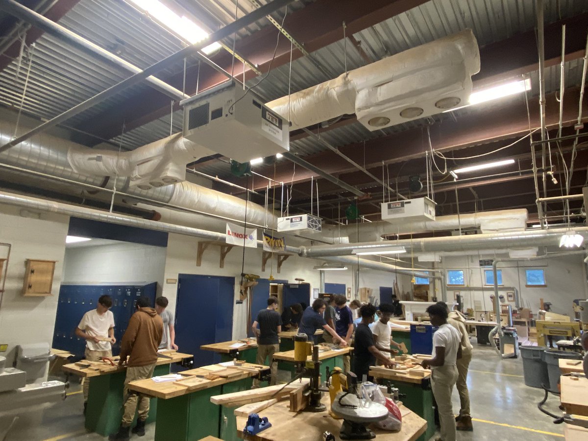 <a href="/fhansonic/">Frank Hanson</a> holding down the fort in <a href="/St_GeorgesTHS/">St. Georges THS</a> Carpentry 10!!

This is how @nccvtworks!

<a href="/ChadHarrisonSG/">Chad Harrison</a> <a href="/SarahOlsavsky/">Sarah Olsavsky</a> <a href="/MrJermaineW/">Jermaine Williams</a>