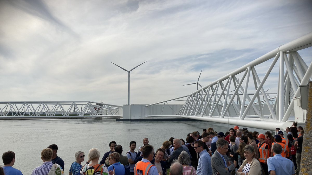 Arnoud Molenaar tweet media