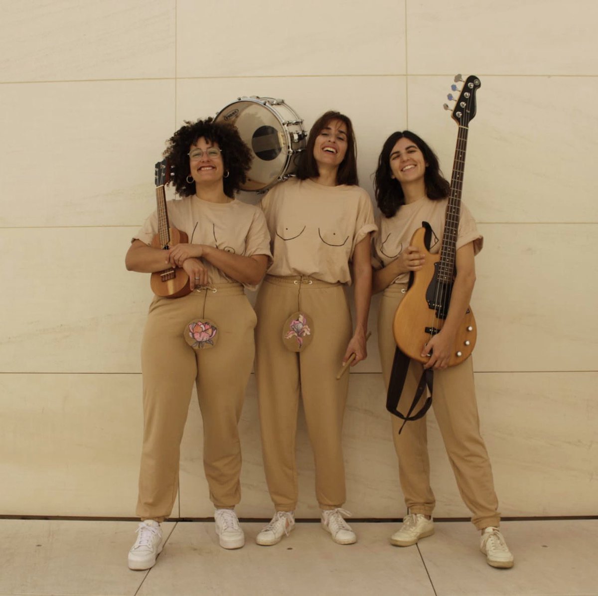 Estem treballant en l’estrena de l’espectacle musical i teatral “COSSOS” adreçat a adolescents a #mataro molt properament. <a href="/agendaMaresme/">Agenda del Maresme</a> <a href="/CulturaMataro/">Cultura Mataró</a> <a href="/EducacioMataro/">Educació Mataró</a>