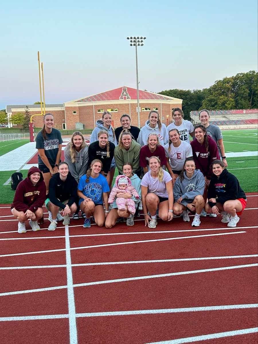 Alma College Women's Basketball (@almascotswbb) on Twitter photo Timed mile ✔️
Practice on the ⏰
Excited to get on the court with this group‼️ Go Scots ‼️ Timed mile ✔️
Practice on the ⏰
Excited to get on the court with this group‼️ Go Scots ‼️