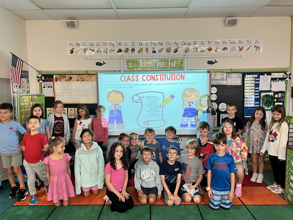 Brainstorming ideas for our own class constitution! Happy Constitution Day! ❤️💙🇺🇸