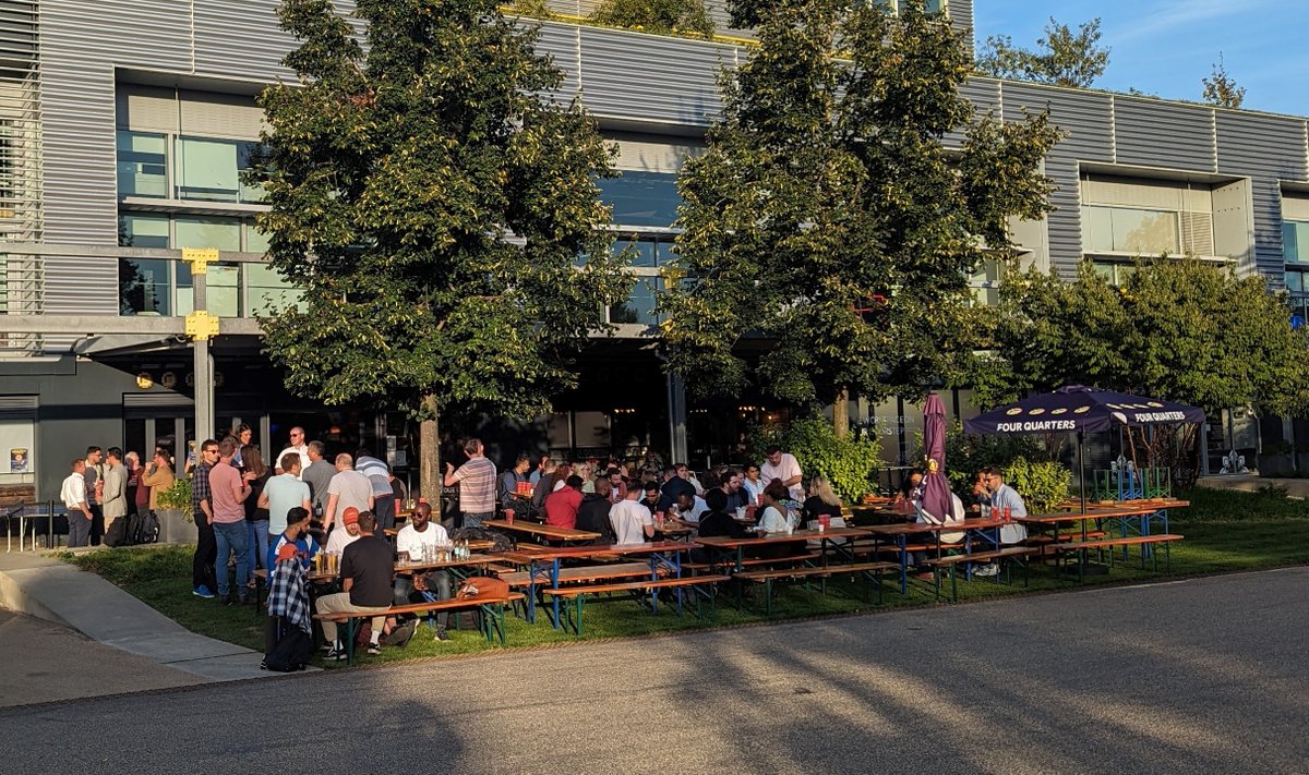 AareonUKLtd's tweet image. 🌟 We're still buzzing from our incredible staff offsite conference in London last week!
It was a fantastic opportunity for teams to connect and get inspired for our future together. 🚀 

#Employeeconference #TeamworkMakesTheDreamWork #ExcitingFutureAhead