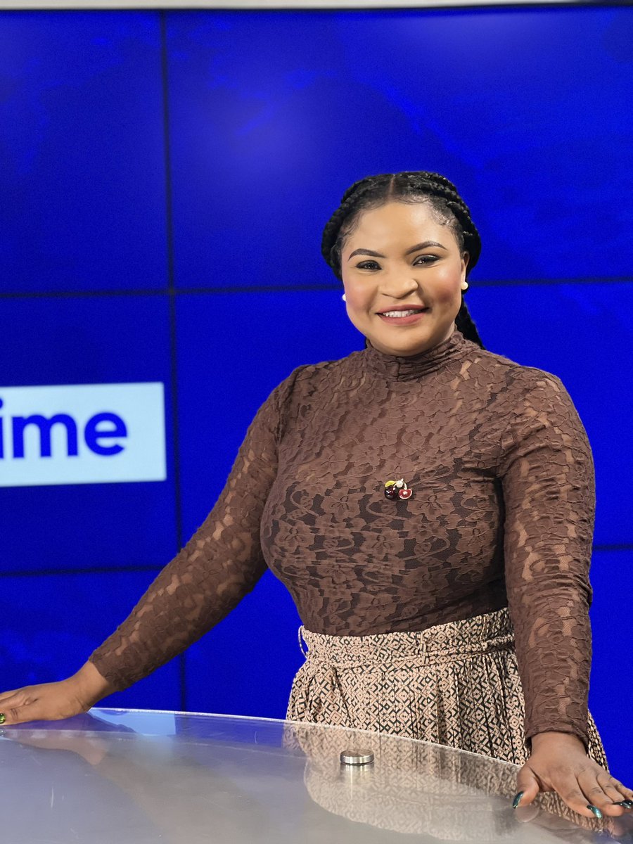 iambecky23's tweet image. If you're in a position of power, fight for those who can't speak for themselves.Have a wonderful week ahead 🥰
#beselfless 
#EVibeswithBecky