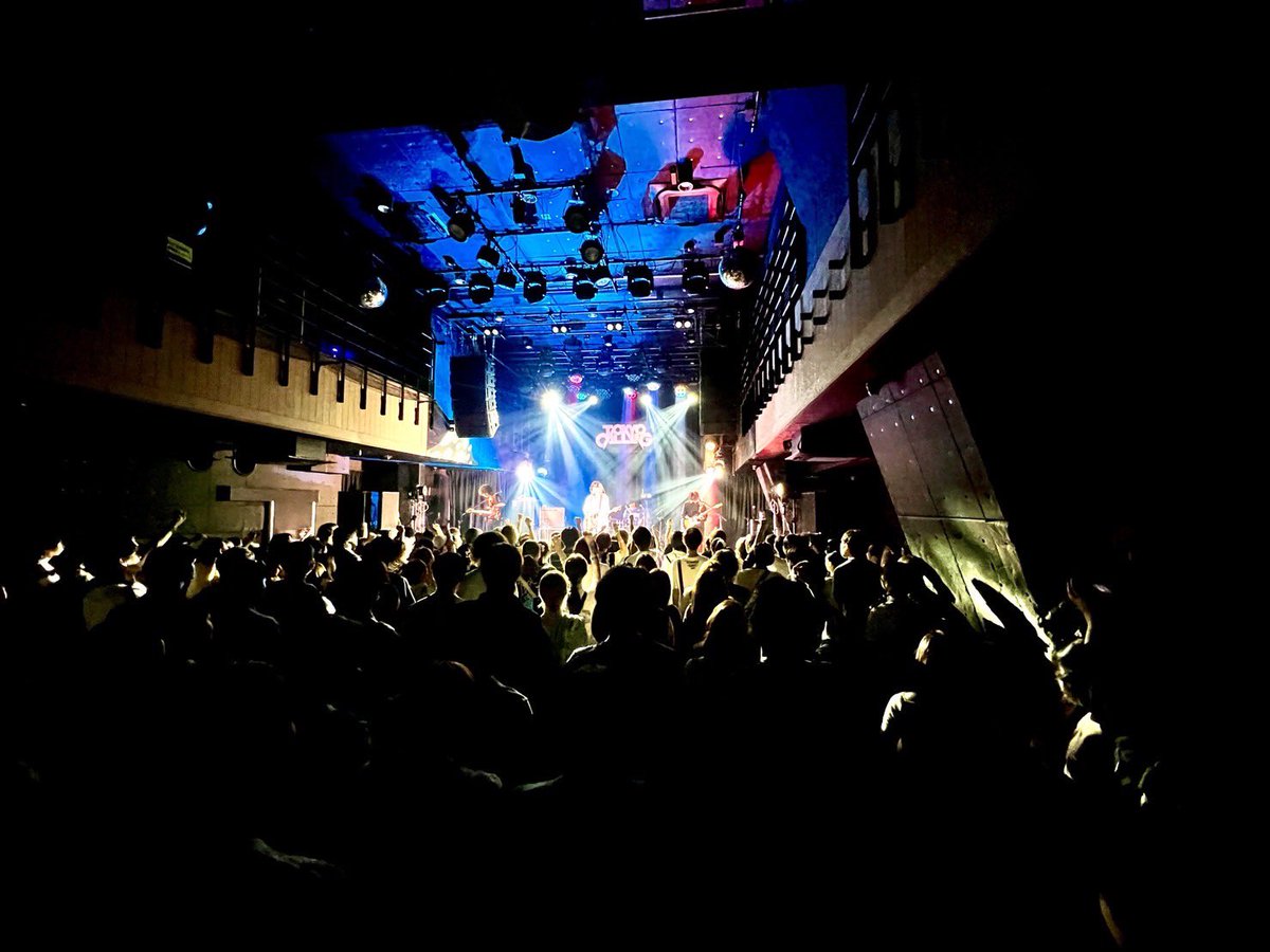 Ojika_HtO's tweet image. TOKYO CALLING 2023
ありがとうございました！！
沢山集まってくれて嬉しかったです！！
12月に渋谷でワンマンあるので
また一緒にライブしましょう
╭( ･ㅂ･)و ̑̑ ｸﾞｯ ! 

#トーキョーコーリング
#tokyocalling2023
#HalftimeOld