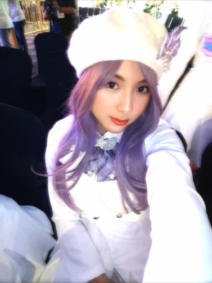 __raire's tweet photo. SELFIEEEE 💜
#yumeshou #raiyumeshou #purpleyumeshou #japaneseinspired #idol #exodiapro #boa2023thereunion #bestofanime #BOA2023 #cosplay #cosplayph #boa2023competitions #COT $COT https://t.co/6ZCjvsnYpc