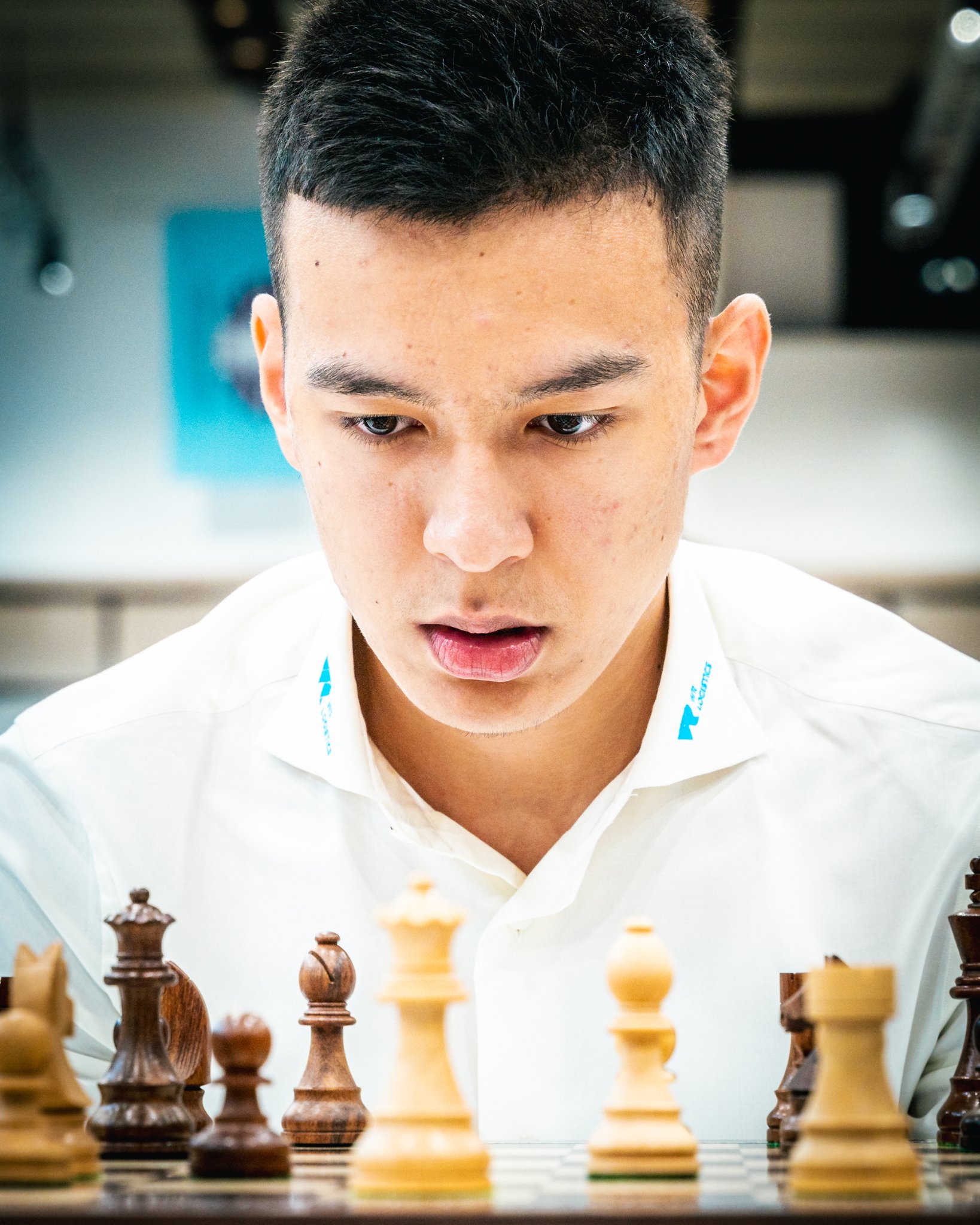 Chess.com - Happy 18th birthday to Nodirbek Abdusattorov! 🎉🎉 He is the  youngest player ever to win the World Rapid Championship, and continued his  tournament success with a brilliant team gold for