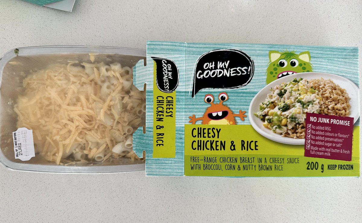 When you think you giving your kid a chicken and rice dish but turns out totally different to what you bought or expected <a href="/CheckersSA/">Checkers</a> what happened ?? This is pasta!!