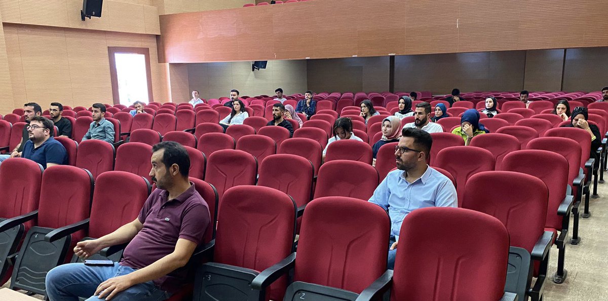 SUrfaBarosuSEM's tweet photo. 18.09.2023 Tarihli , Göç Hukuku Eğitimi,Av. Serhat Hicri  tarafından verilmiştir. @UrfaBarosu https://t.co/qbSN1aTrA9
