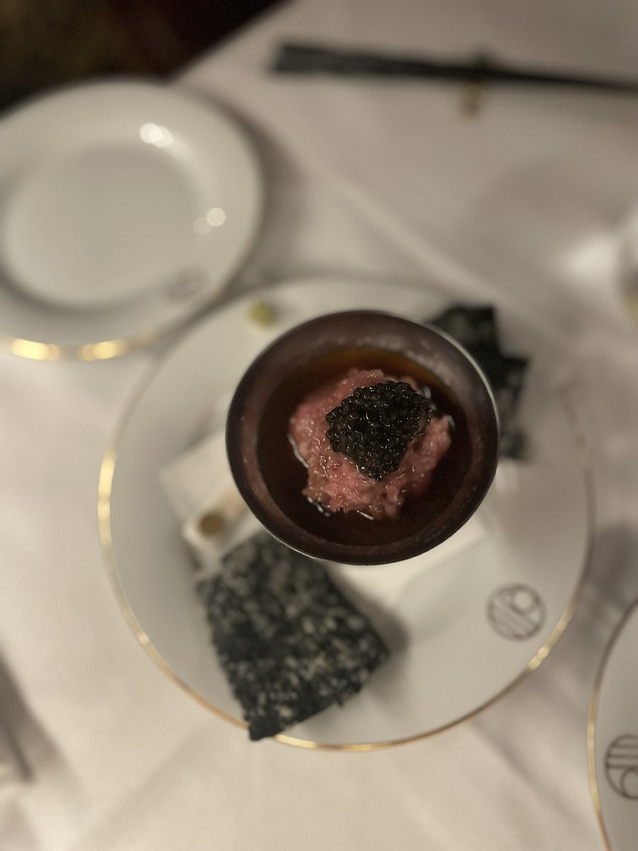 mapstr_app's tweet image. Kicking off September with the #Mapstr team in style! 🌟
From extraordinary places to meeting our awesome users, it's been a blast. 
Highlights include dinners at Cloche &amp;amp; Ojii, a special #dinstr at Nectar, and a team seminar in a timeless castle. 
🏰 Just sharing some #MondayJoy