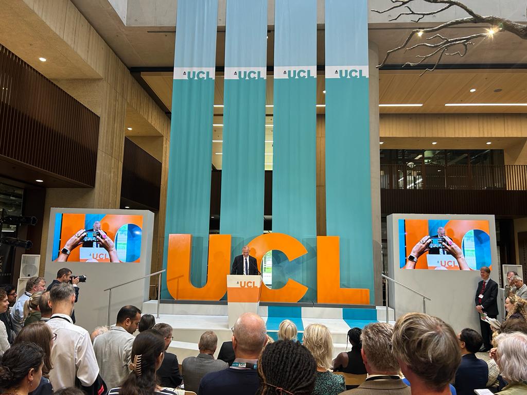 GDIHub's tweet photo. Taking to the stage... UCL Provost Michael Spence to reflect on the importance of partnership &amp; bringing new solutions by working together  👏 

#Proud #GDIhub #London #Innovation #Study #Collabortion https://t.co/G1qQD0Hfun