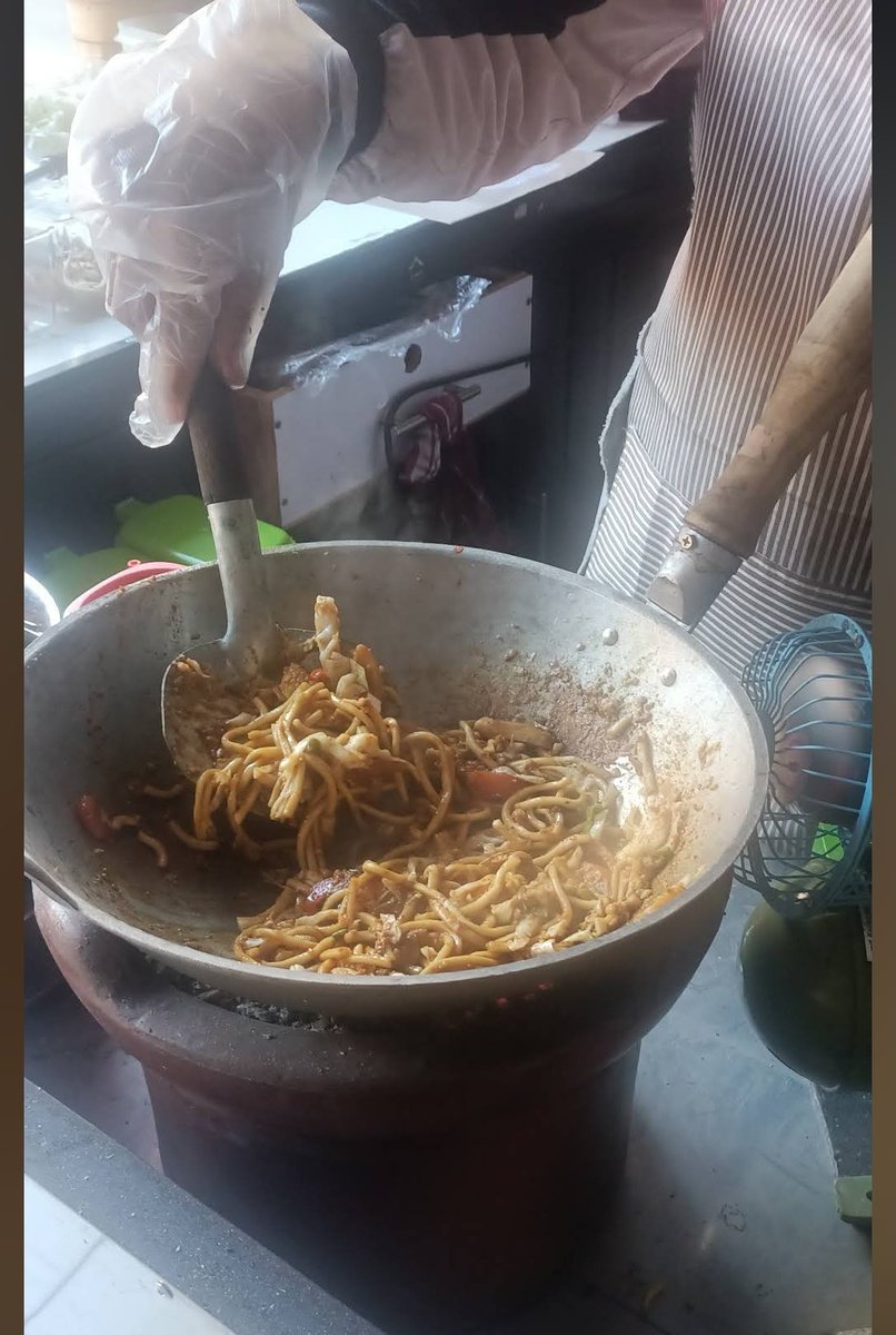 karin1811_'s tweet photo. @masmasjawabgt Mie tek2 anglo.. pedas manis😋 https://t.co/gxU24Vbmve