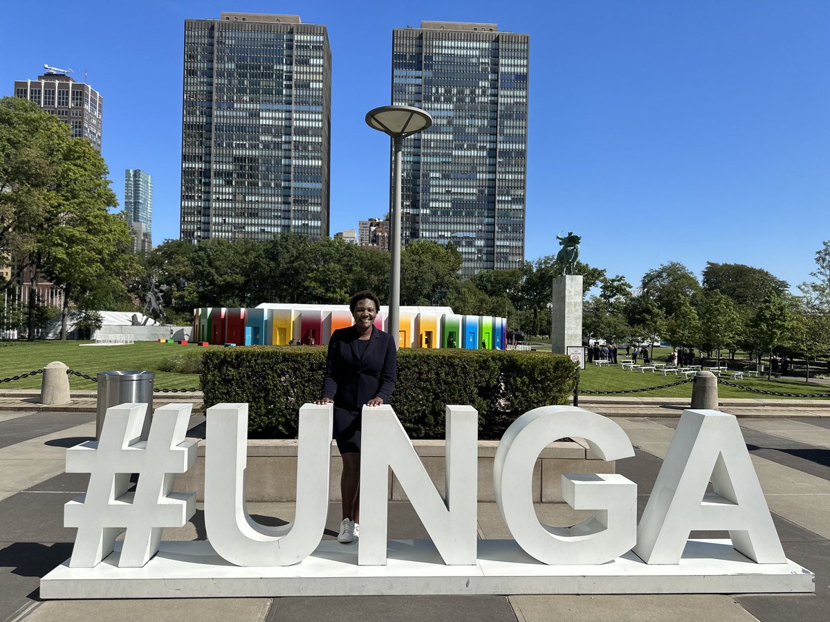 It is a lovely week to be in New York for the UN General Assembly! 

#UNGA78 #UNGA2023 #SDGDigital #AiPolicy