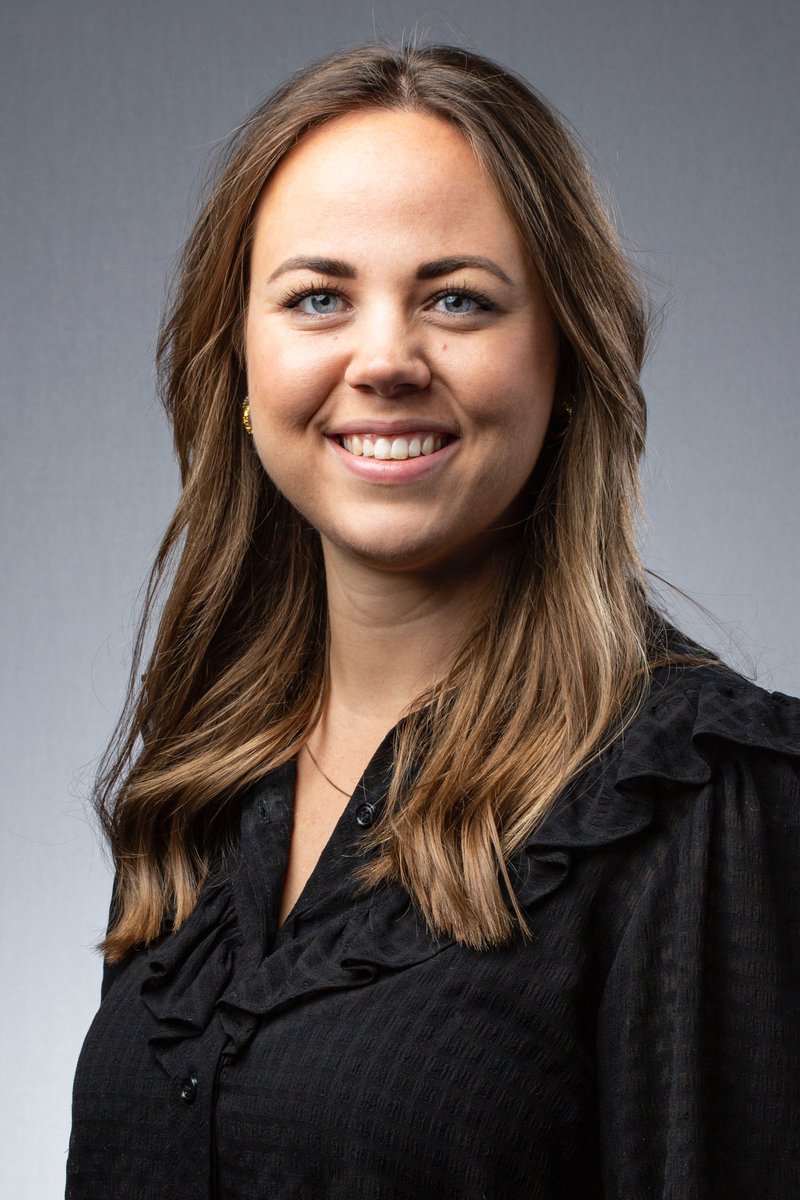 Dept. of Molecular Medicine (@moma_dk) on Twitter photo 👩🎓PhD defence Thur September 21st at 10 AM
Amanda Johansen <a href="/amanda_fbj/">Amanda Frydendahl Boll Johansen</a> will defend her thesis "Blood-based detection of disease in patients with colorectal cancer" at @HealthAarhusUni.
Read more here:
linkedin.com/posts/moma-auh…
#ctDNA #colorectalcancer
📸 AU Photo/Lars Kruse 👩🎓PhD defence Thur September 21st at 10 AM
Amanda Johansen <a href="/amanda_fbj/">Amanda Frydendahl Boll Johansen</a> will defend her thesis "Blood-based detection of disease in patients with colorectal cancer" at @HealthAarhusUni.
Read more here:
linkedin.com/posts/moma-auh…
#ctDNA #colorectalcancer
📸 AU Photo/Lars Kruse
