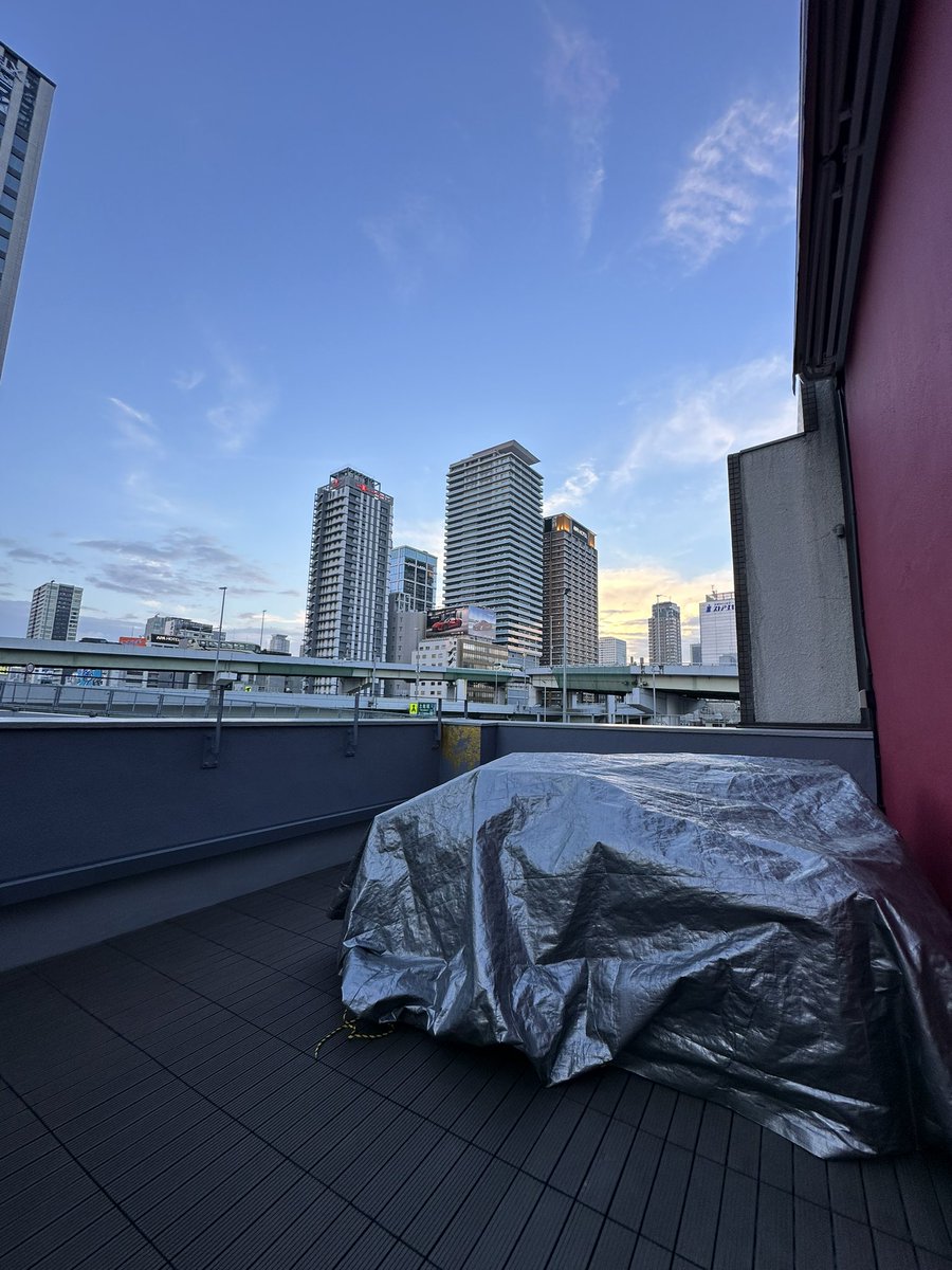keitaro_tsuda's tweet photo. 椿堂サロンのテラス家具用のシートを作成。まだまだ、外は暑かった💦
Today I created a sheet for Tsubakido Salon's terrace furniture. It was still hot outside 💦
#椿堂サロン
#テラス
#カフェ
#椿堂ビルヂング
#TsubakidoSalon 
#terrace 
#Cafe 
#terracecafe
#TsubakidoBuilding 
#outdoor https://t.co/yj5SFFYeCL