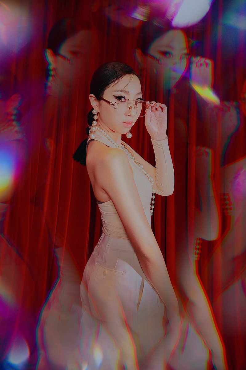 🖤 — Bom dia, Pos! Mais tarde teremos as atualizações do final de semana sobre a Minzy. 

#Minzy #공민지 <a href="/mingkki21/">Minzy</a>