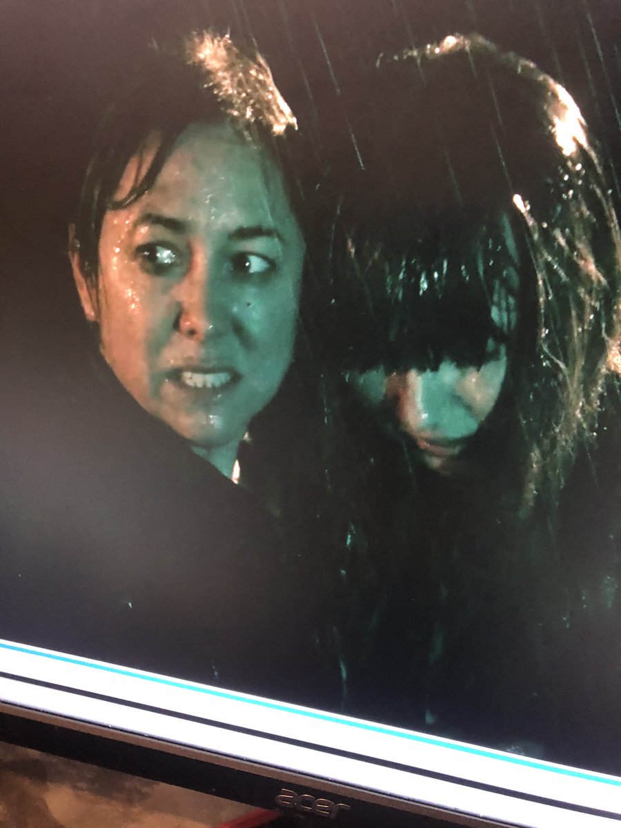JasonMJBrown's tweet photo. Working visual effects on Creek last night until 3am. Then up with the kids at 7 #Filmmaking #PostProduction #CreatureFeature 😴 👨‍👩‍👧‍👦 🎬 https://t.co/bGASFTW0pi
