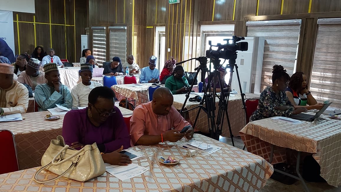 UN_Nigeria's tweet photo. Happening Now!
 @ohchrNigeria with @UNODC_Nigeria &amp;  @NLinNigeria in collaboration with the @NhrcNigeria under the PROMIS project have organized a 2-Day capacity training to strengthen the @NhrcNigeria across the states on Protection of Migrants
#Protection4Migrants
@IOM_Nigeria https://t.co/qBGzlu4Trp