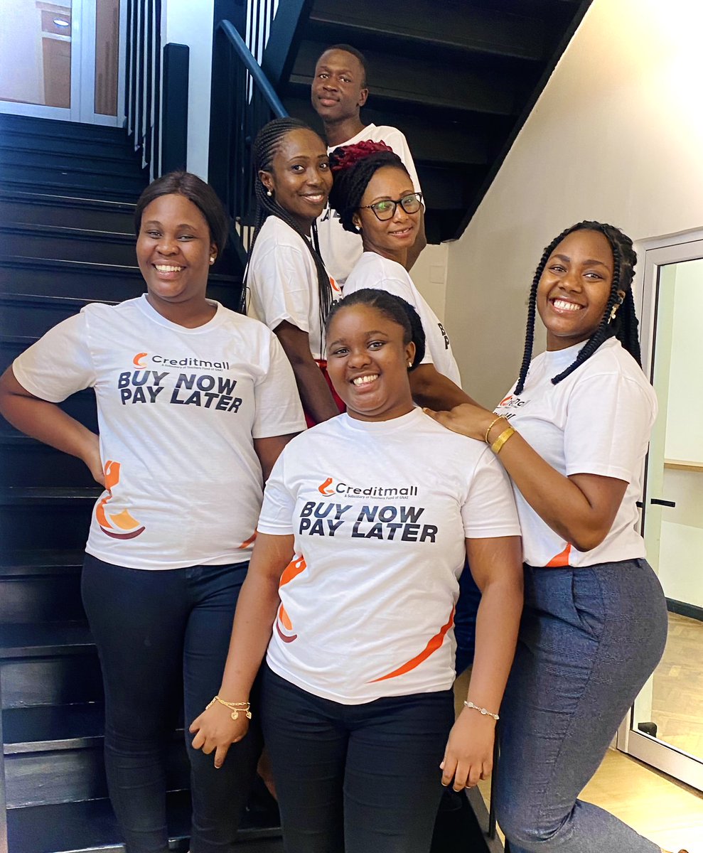 creditmallgh's tweet photo. Just to brighten up your TL π§‘
Happy Monday from #TeamCML!
#creditmall #buynowpaylater #wedeygiveyou #lifecomfortable #TeamCML #happymonday https://t.co/Eoxf2404qq
